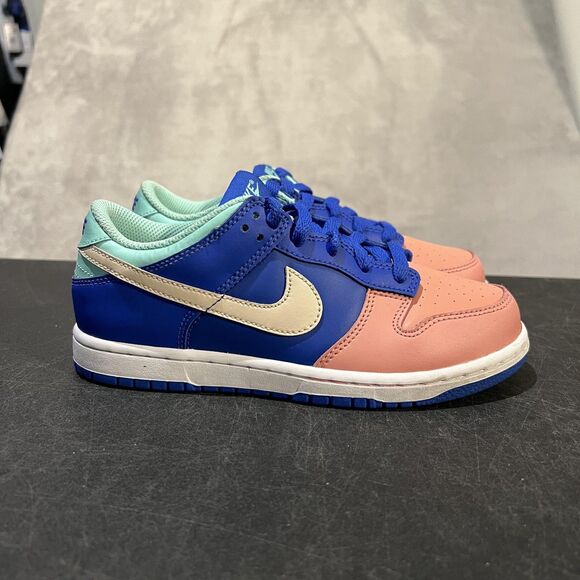 Nike Dunk Low Shoes Youth Size 3Y Salmon Toe DZ2874-400 Sneakers - Picture 1 of 9